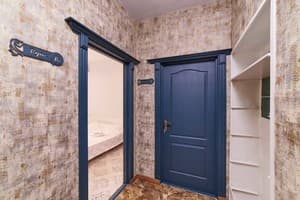 Хостел Perron. Стандарт двухместный с двуспальной кроватью 3