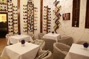 WINE & ROSE BOUTIQUE HOTEL 8