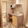 Мини-отель WINE & ROSE BOUTIQUE HOTEL. Люкс 4-местный King Size 11